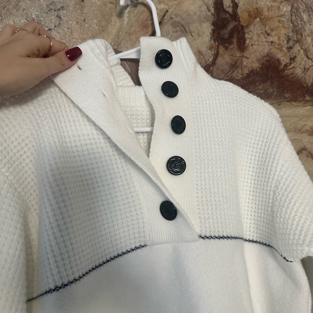 Commense Open Collar Button Up Sweater size medium - Picture 5 of 6